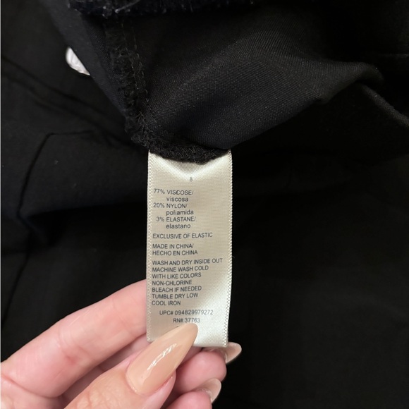 Rafaella Comfort Black Elastic Waist Pants Size 8 - Picture 4 of 6